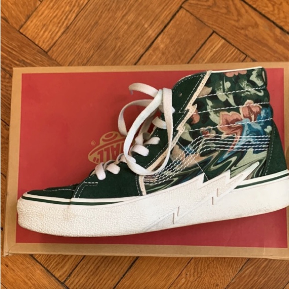 Skate Hi Bolt Liquid Avocado Shoes RARE can only buy in mexico stores